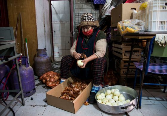 Cocineras de los barrios marginados: exigen trabajo formal, reconocimiento salarial y derechos laborales
