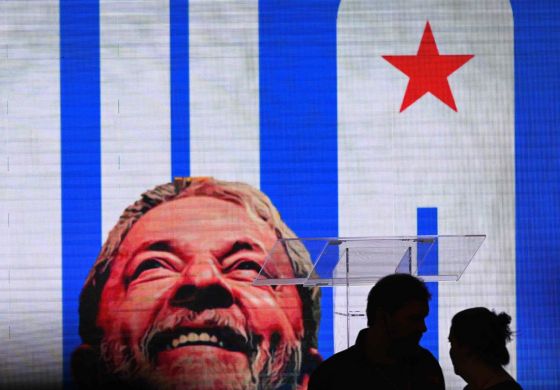 'El regreso de Lula representa la esperanza de reconstruir el país'