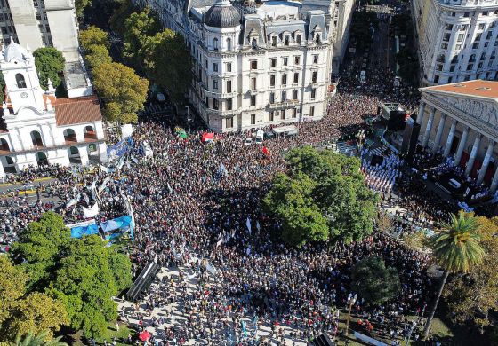El pueblo despidió a Francisco en las calles de Buenos Aires